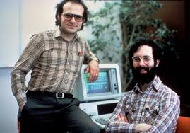 Photo of Bob Frankston and Dan Bricklin clicked by Jim Raycroft from: https://miro.medium.com/v2/resize:fit:2000/format:webp/1*DvMPFbe6Omf6wsaGJqptVA.jpeg